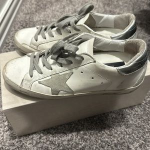 Golden goose super-star classic with sour